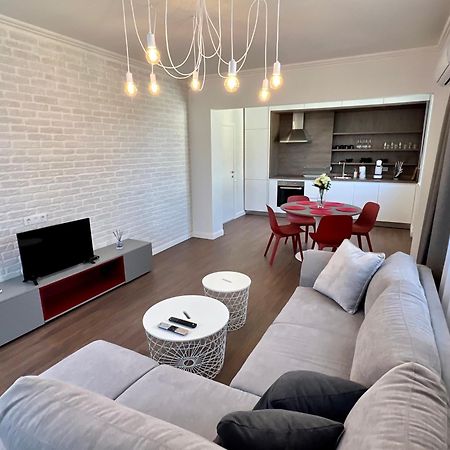 Location ! Location ! Location ! City Garden View Apartment Sofia Extérieur photo